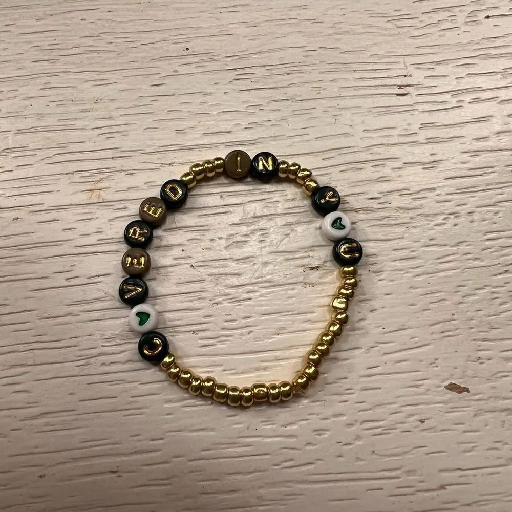 Taylor Swift Friendship Bracelet